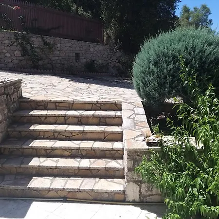 Liopetra